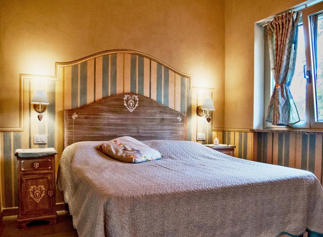 B&B Il Rovere Gattico ภายนอก รูปภาพ