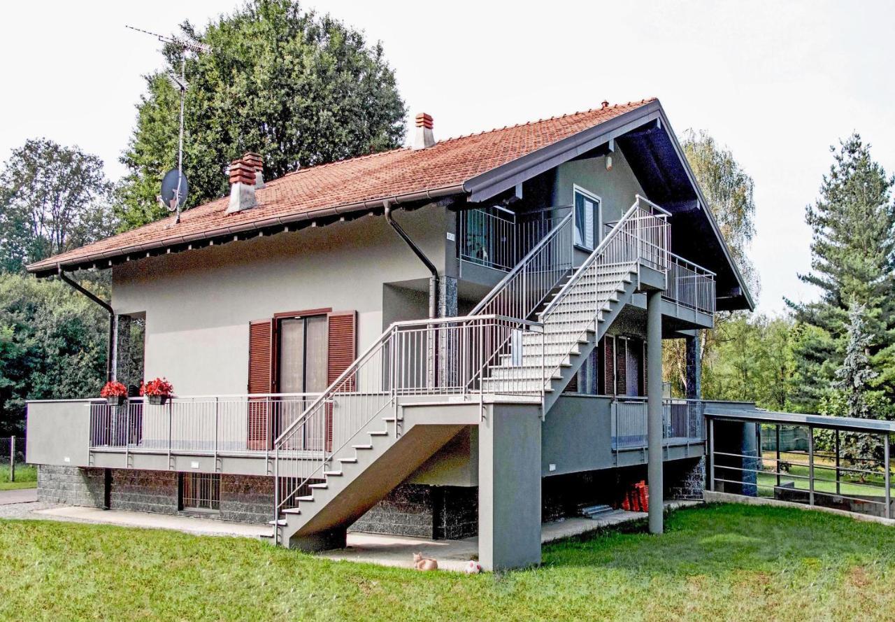 B&B Il Rovere Gattico ภายนอก รูปภาพ